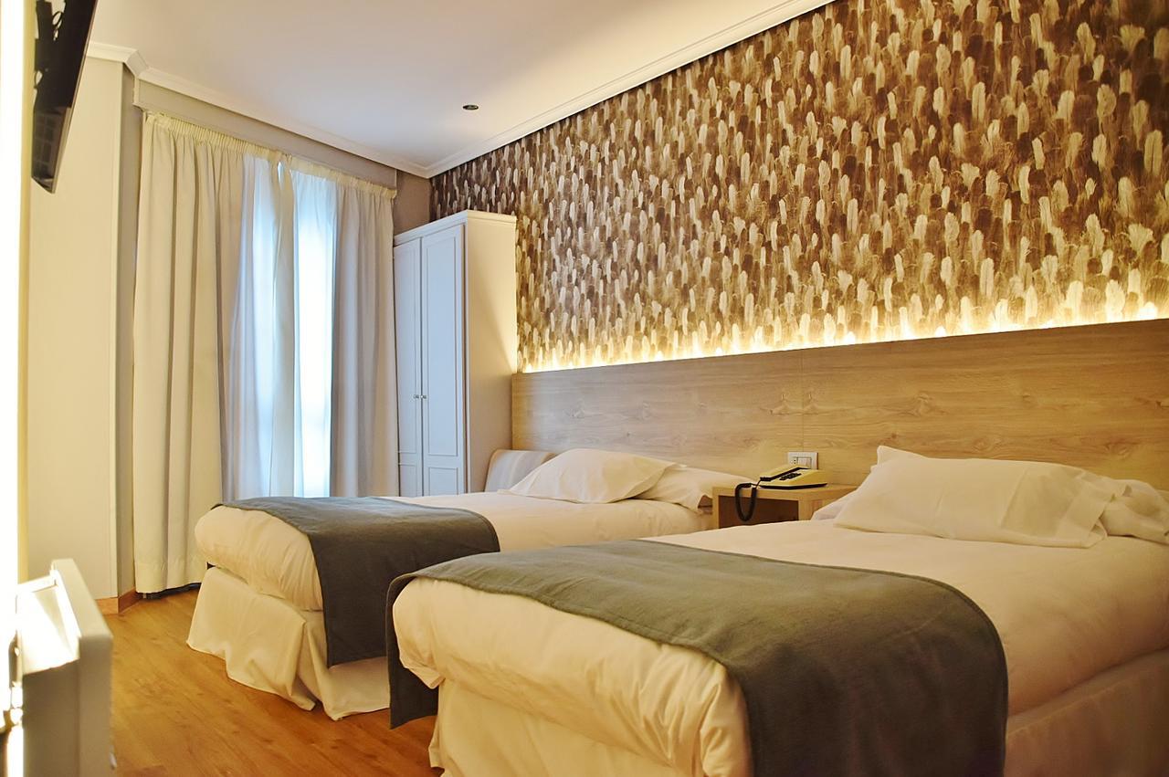 Hospedium Hotel La Marina Costa Da Morte Сеэ Экстерьер фото