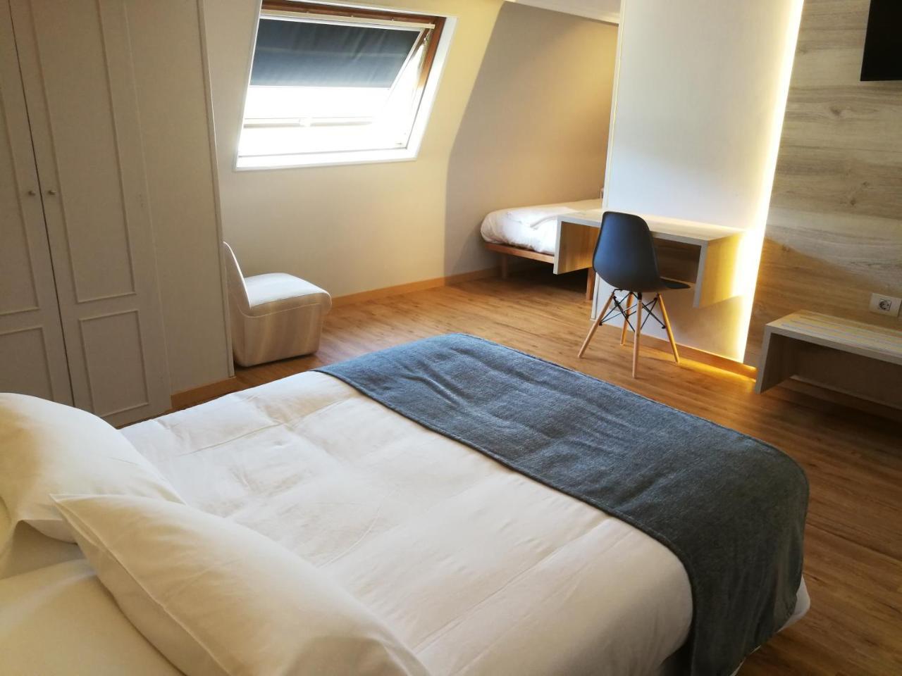 Hospedium Hotel La Marina Costa Da Morte Сеэ Экстерьер фото